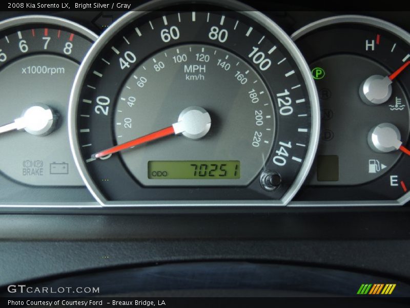 Bright Silver / Gray 2008 Kia Sorento LX