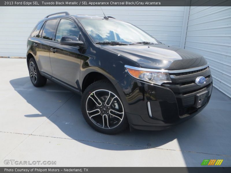 Tuxedo Black Metallic / SEL Appearance Charcoal Black/Gray Alcantara 2013 Ford Edge SEL
