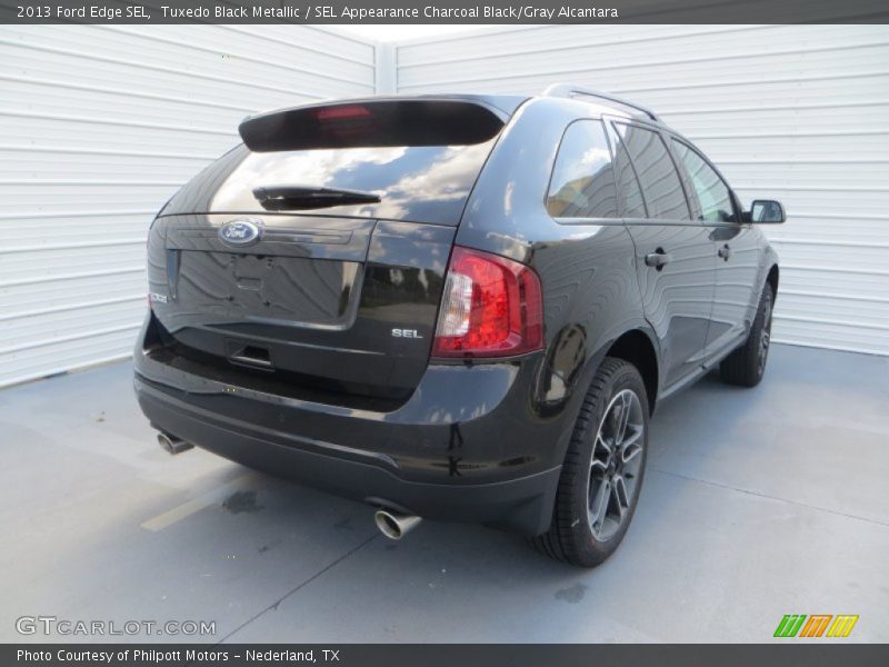 Tuxedo Black Metallic / SEL Appearance Charcoal Black/Gray Alcantara 2013 Ford Edge SEL