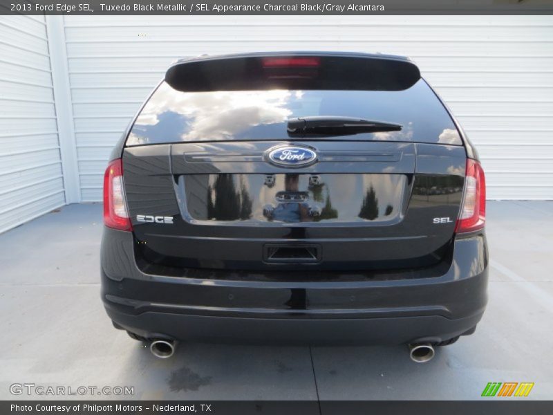 Tuxedo Black Metallic / SEL Appearance Charcoal Black/Gray Alcantara 2013 Ford Edge SEL