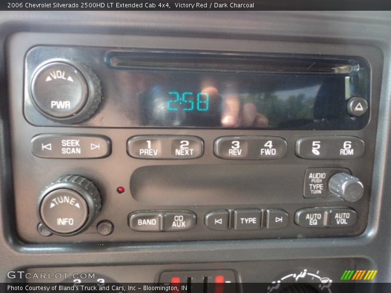 Victory Red / Dark Charcoal 2006 Chevrolet Silverado 2500HD LT Extended Cab 4x4