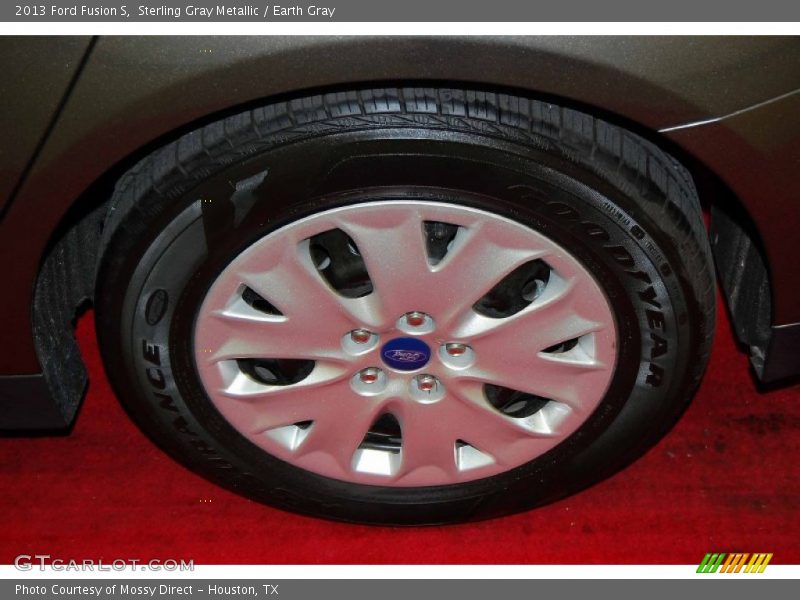 Sterling Gray Metallic / Earth Gray 2013 Ford Fusion S