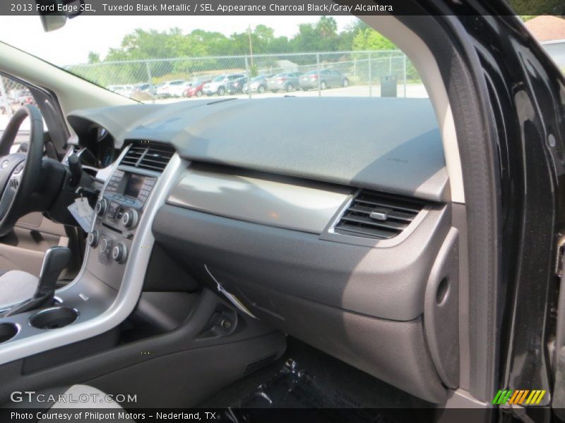 Tuxedo Black Metallic / SEL Appearance Charcoal Black/Gray Alcantara 2013 Ford Edge SEL