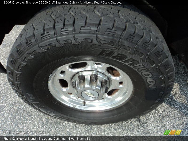 Victory Red / Dark Charcoal 2006 Chevrolet Silverado 2500HD LT Extended Cab 4x4