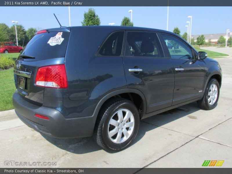 Pacific Blue / Gray 2011 Kia Sorento LX AWD