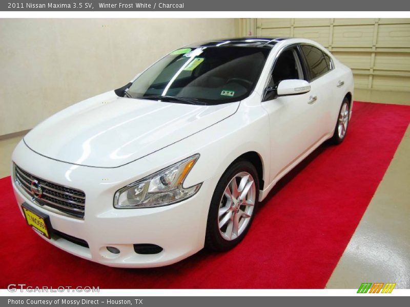 Winter Frost White / Charcoal 2011 Nissan Maxima 3.5 SV