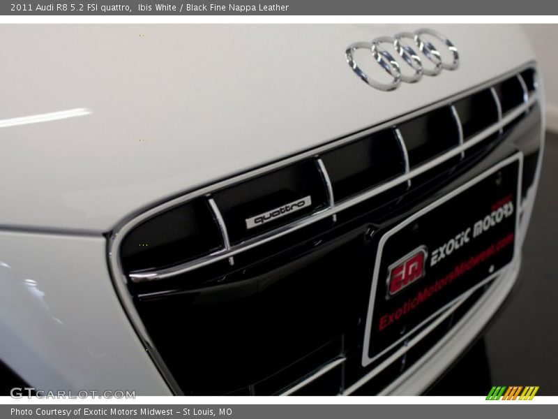 Ibis White / Black Fine Nappa Leather 2011 Audi R8 5.2 FSI quattro