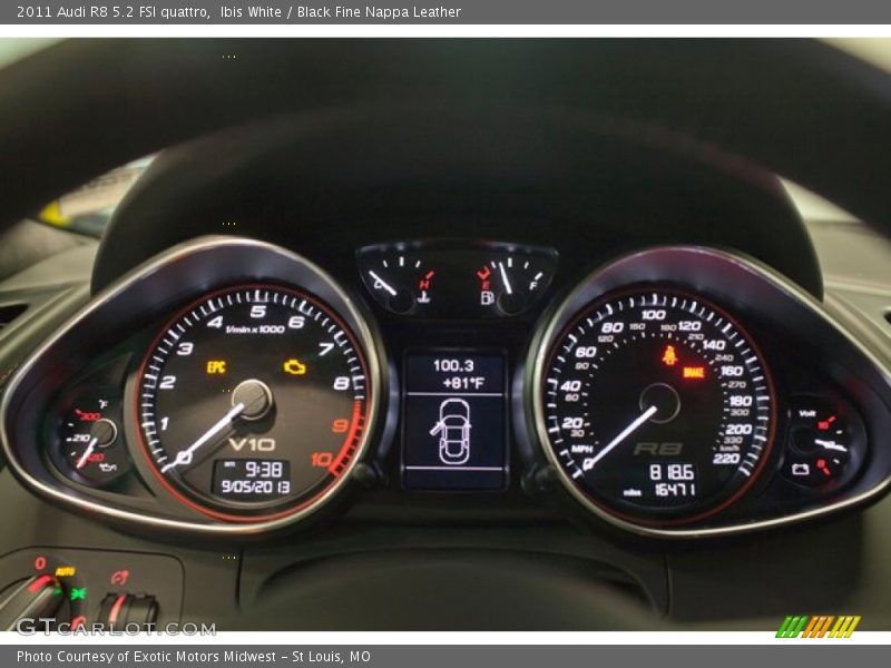  2011 R8 5.2 FSI quattro 5.2 FSI quattro Gauges