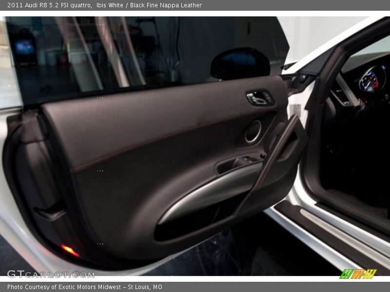 Door Panel of 2011 R8 5.2 FSI quattro