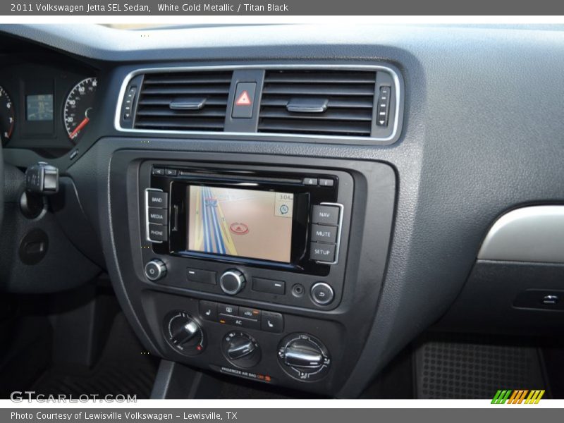 White Gold Metallic / Titan Black 2011 Volkswagen Jetta SEL Sedan