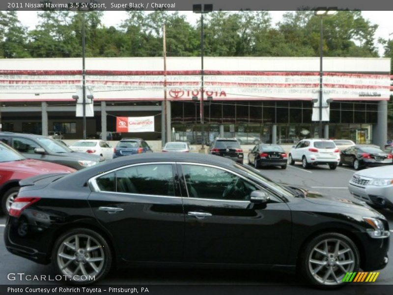Super Black / Charcoal 2011 Nissan Maxima 3.5 SV Sport
