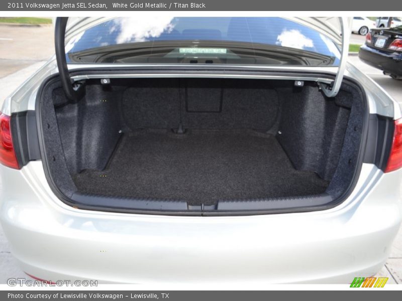 White Gold Metallic / Titan Black 2011 Volkswagen Jetta SEL Sedan