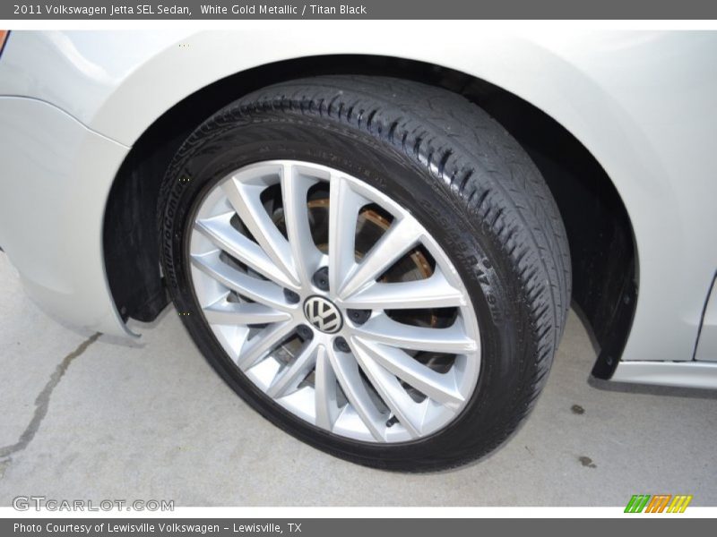 White Gold Metallic / Titan Black 2011 Volkswagen Jetta SEL Sedan