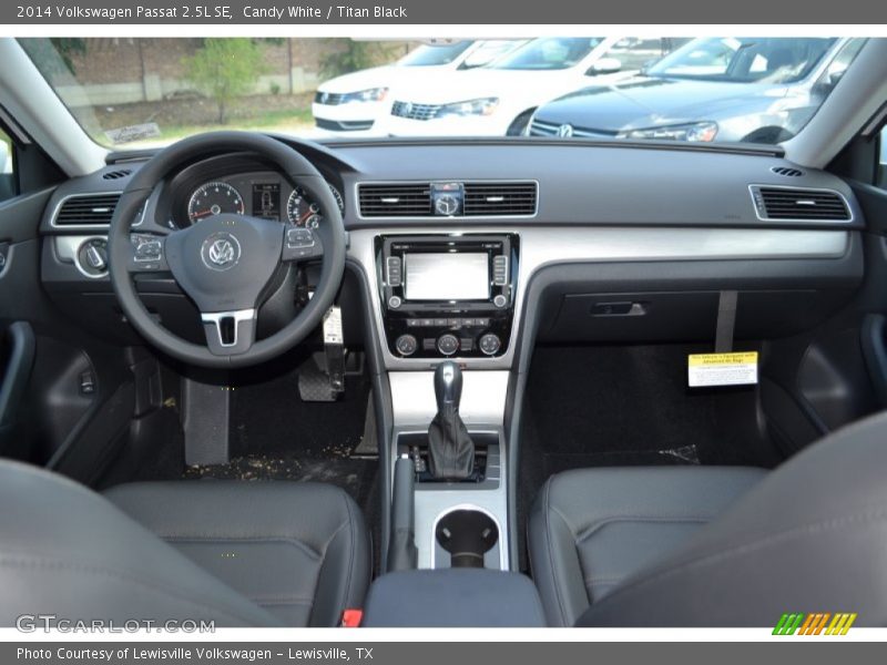 Dashboard of 2014 Passat 2.5L SE