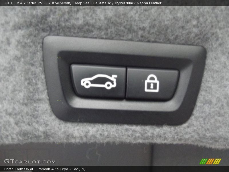 Deep Sea Blue Metallic / Oyster/Black Nappa Leather 2010 BMW 7 Series 750Li xDrive Sedan