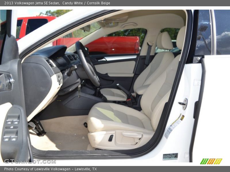 Candy White / Cornsilk Beige 2013 Volkswagen Jetta SE Sedan