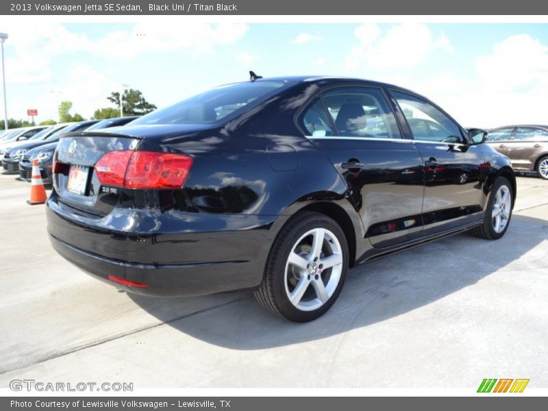 Black Uni / Titan Black 2013 Volkswagen Jetta SE Sedan