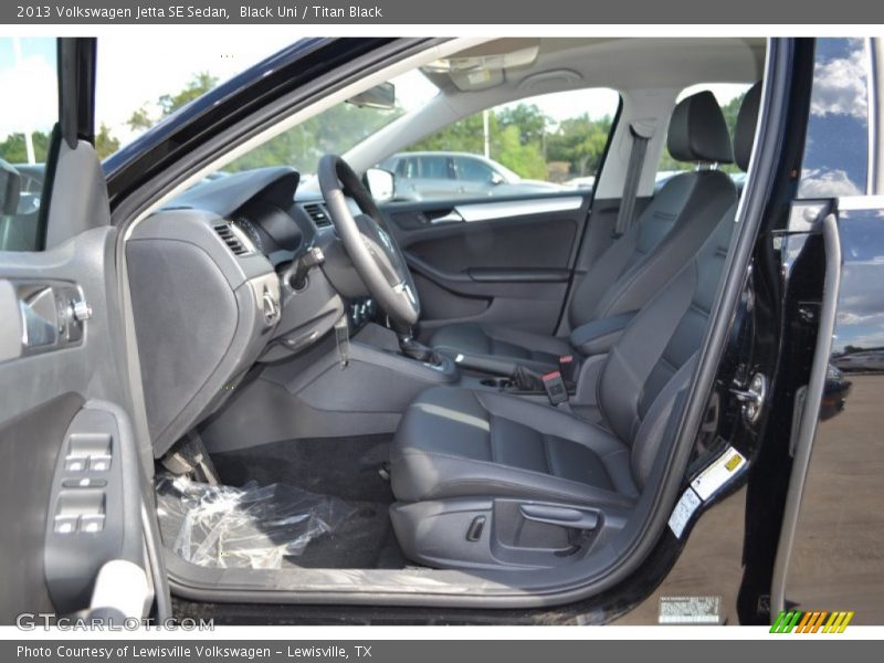 Black Uni / Titan Black 2013 Volkswagen Jetta SE Sedan