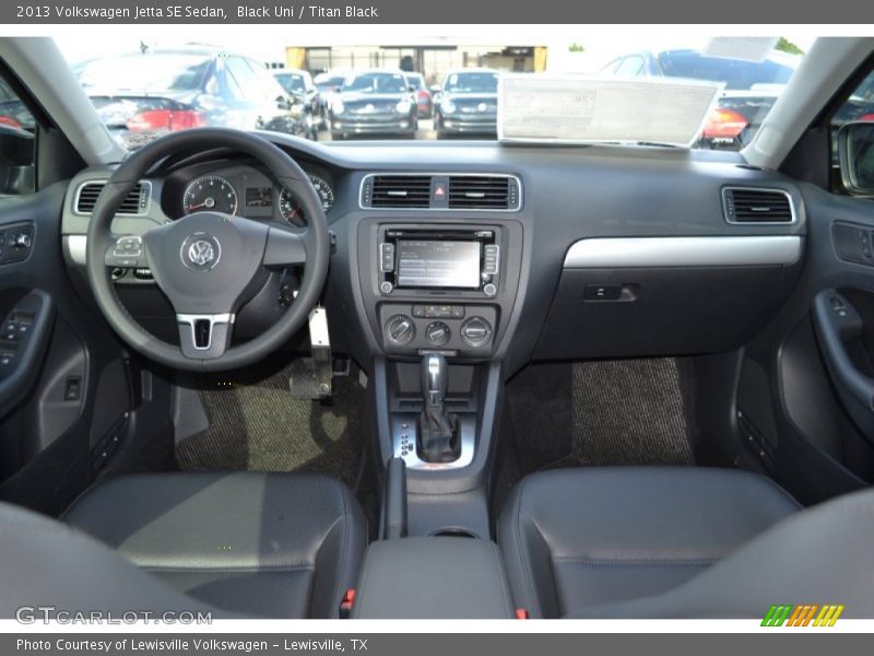 Black Uni / Titan Black 2013 Volkswagen Jetta SE Sedan