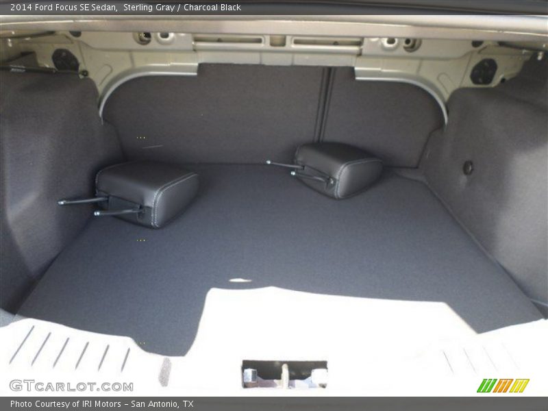 Sterling Gray / Charcoal Black 2014 Ford Focus SE Sedan