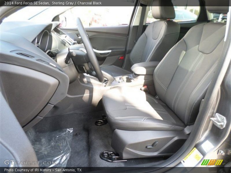 Sterling Gray / Charcoal Black 2014 Ford Focus SE Sedan