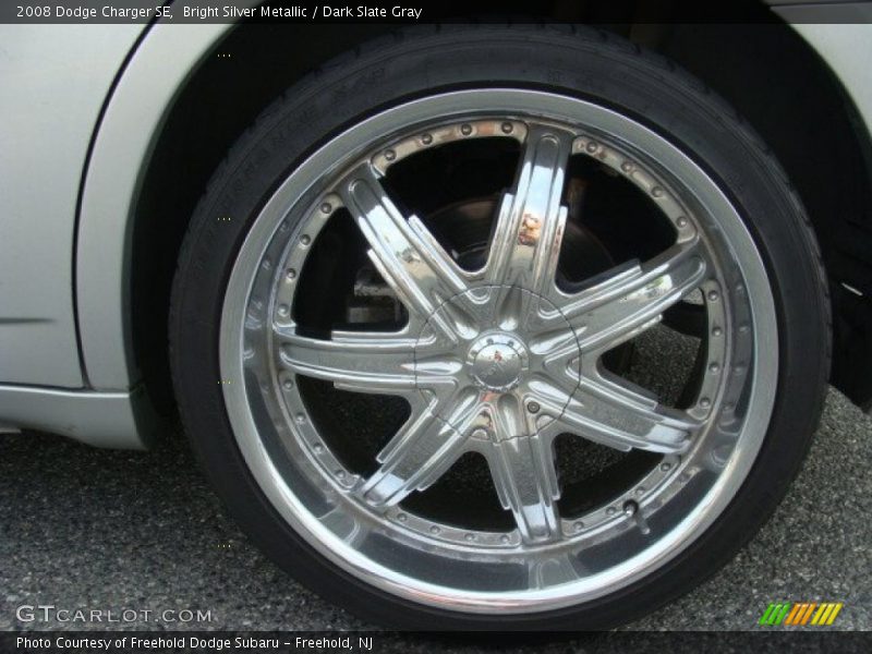 Bright Silver Metallic / Dark Slate Gray 2008 Dodge Charger SE