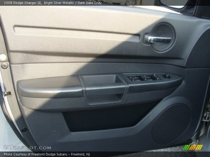 Bright Silver Metallic / Dark Slate Gray 2008 Dodge Charger SE