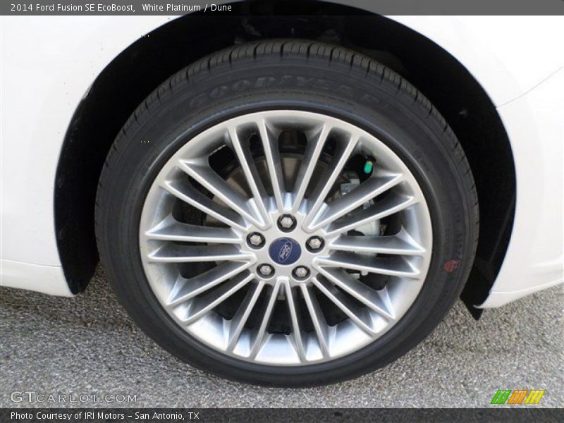 White Platinum / Dune 2014 Ford Fusion SE EcoBoost