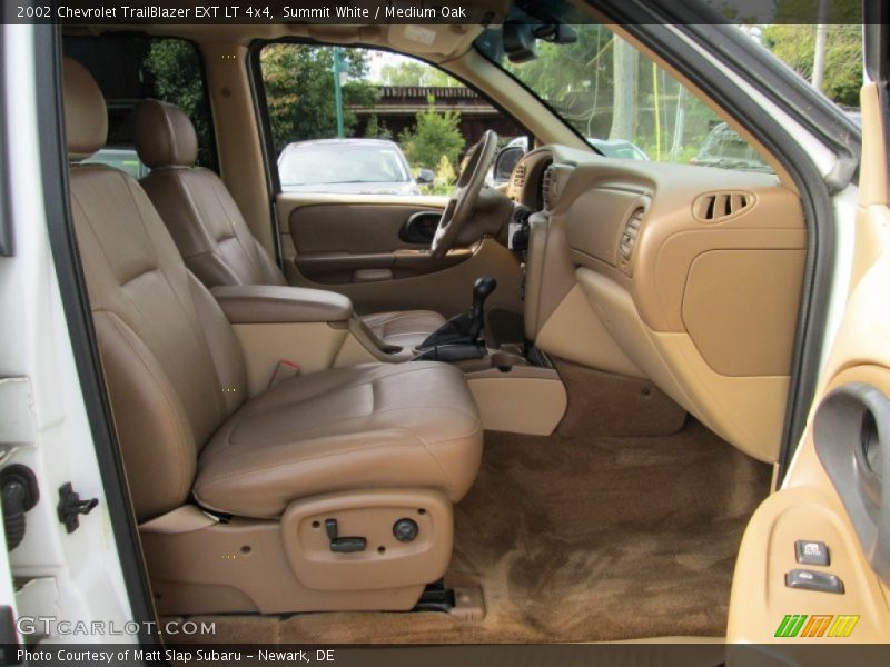 Summit White / Medium Oak 2002 Chevrolet TrailBlazer EXT LT 4x4