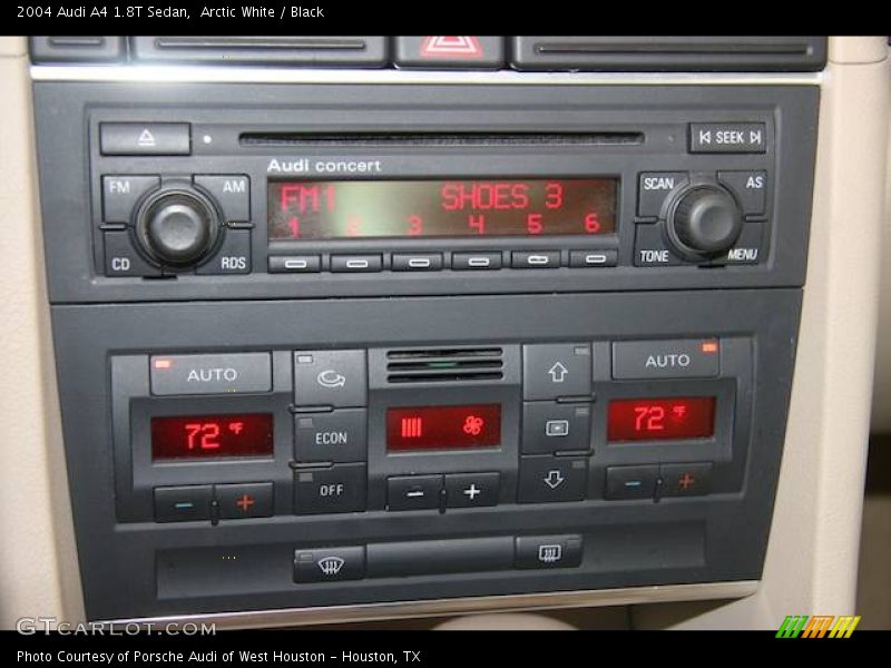 Arctic White / Black 2004 Audi A4 1.8T Sedan