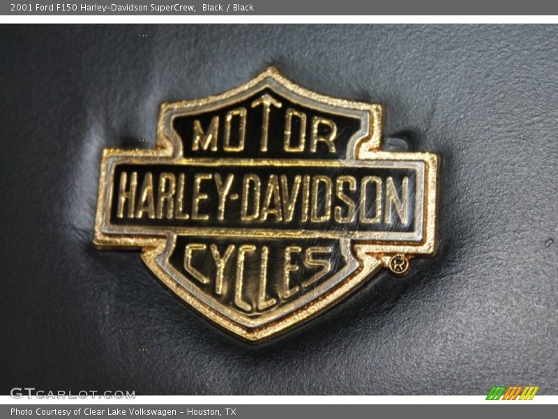 Black / Black 2001 Ford F150 Harley-Davidson SuperCrew