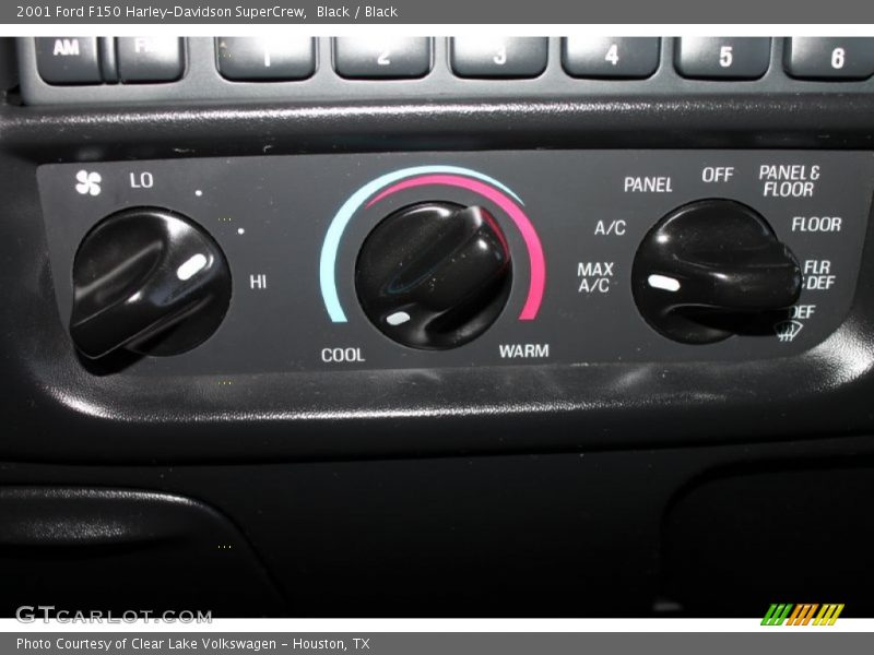 Black / Black 2001 Ford F150 Harley-Davidson SuperCrew