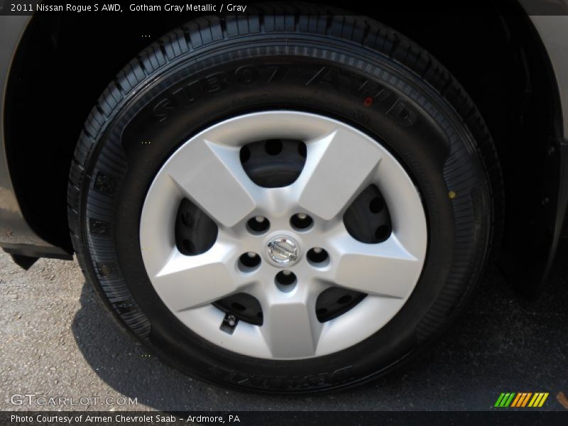 Gotham Gray Metallic / Gray 2011 Nissan Rogue S AWD