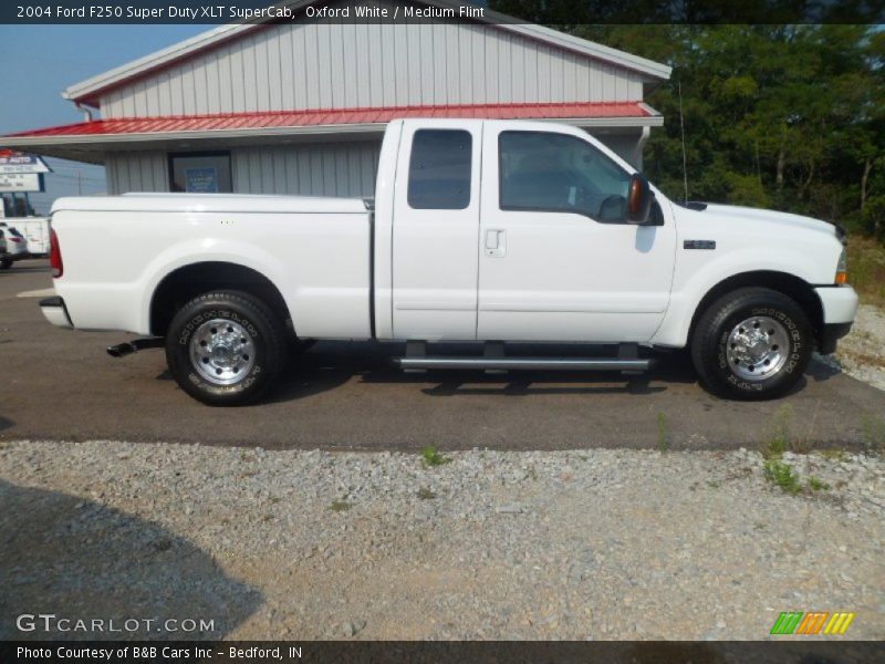 Oxford White / Medium Flint 2004 Ford F250 Super Duty XLT SuperCab