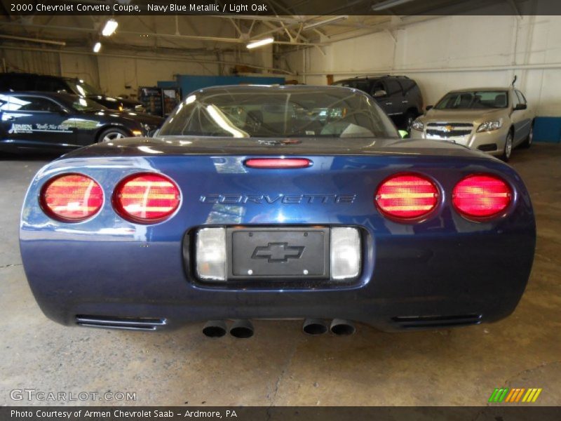 Navy Blue Metallic / Light Oak 2000 Chevrolet Corvette Coupe