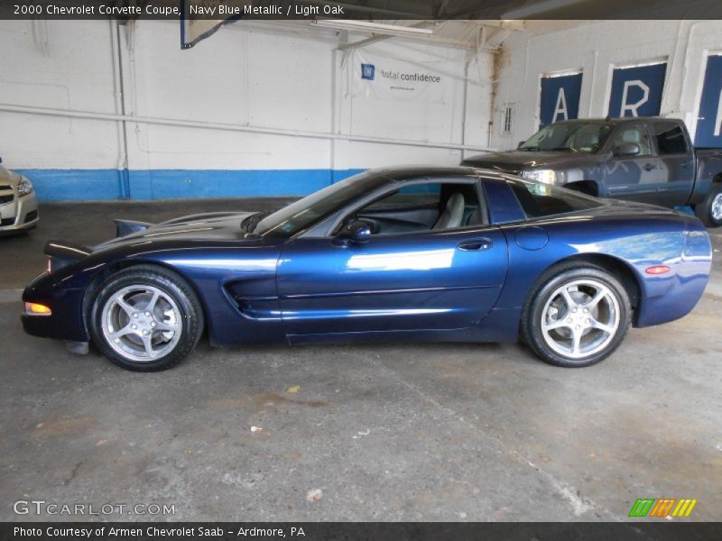 Navy Blue Metallic / Light Oak 2000 Chevrolet Corvette Coupe