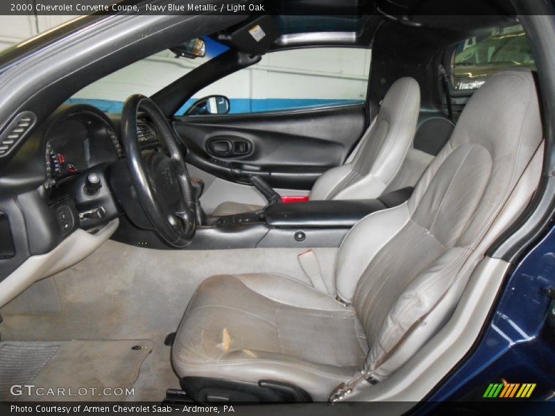 Navy Blue Metallic / Light Oak 2000 Chevrolet Corvette Coupe