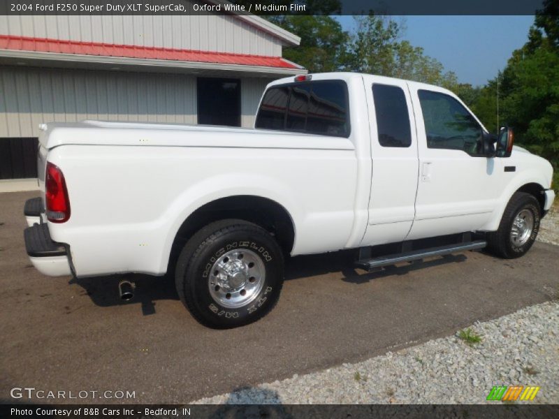 Oxford White / Medium Flint 2004 Ford F250 Super Duty XLT SuperCab