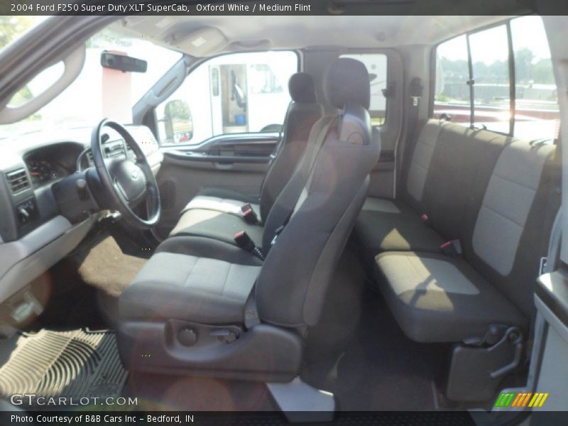 Oxford White / Medium Flint 2004 Ford F250 Super Duty XLT SuperCab