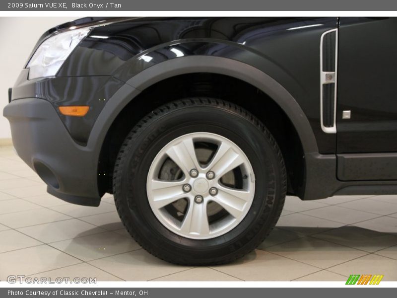 Black Onyx / Tan 2009 Saturn VUE XE