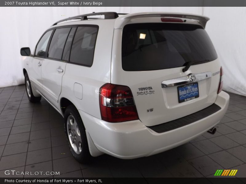 Super White / Ivory Beige 2007 Toyota Highlander V6
