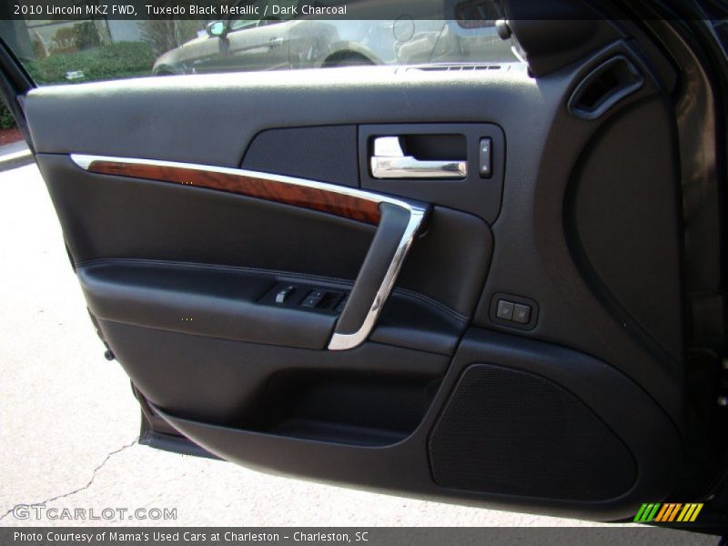 Tuxedo Black Metallic / Dark Charcoal 2010 Lincoln MKZ FWD