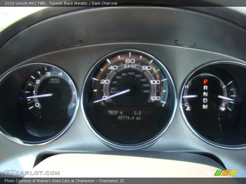 Tuxedo Black Metallic / Dark Charcoal 2010 Lincoln MKZ FWD