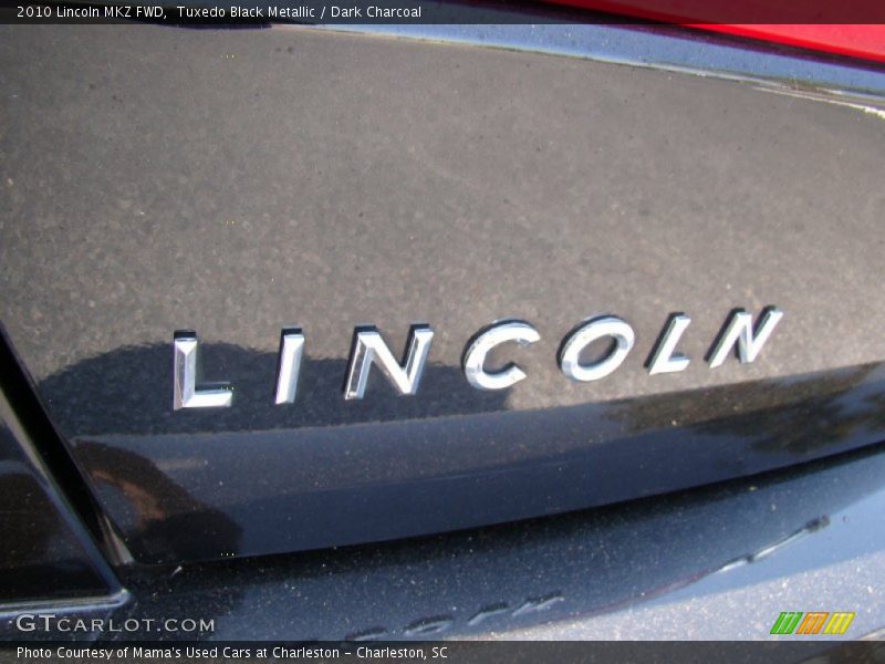 Tuxedo Black Metallic / Dark Charcoal 2010 Lincoln MKZ FWD