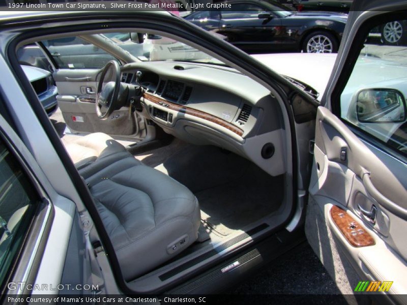 Silver Frost Pearl Metallic / Light Graphite 1997 Lincoln Town Car Signature