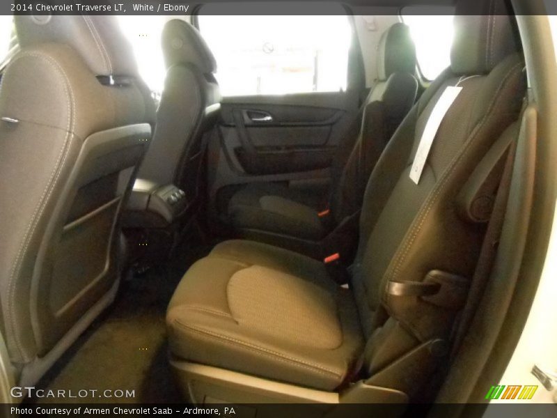 White / Ebony 2014 Chevrolet Traverse LT