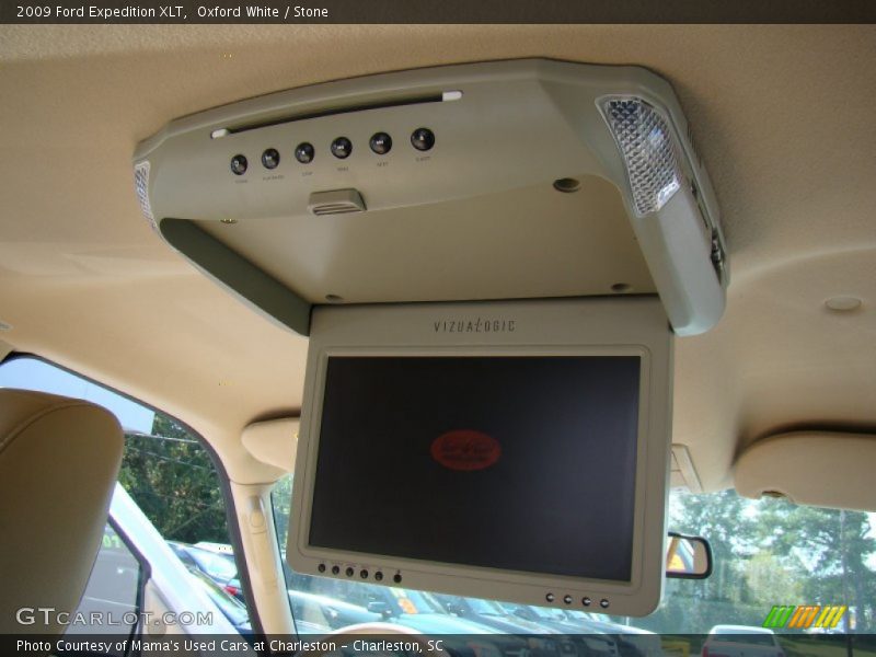 Oxford White / Stone 2009 Ford Expedition XLT