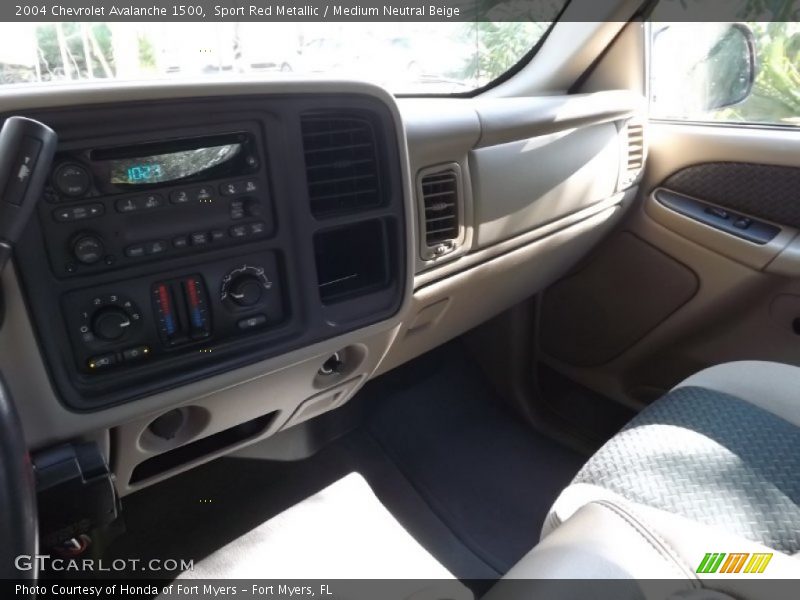 Sport Red Metallic / Medium Neutral Beige 2004 Chevrolet Avalanche 1500