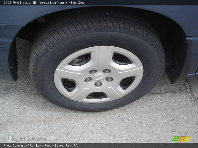 Norsea Blue Metallic / Flint Grey 2006 Ford Freestar SE