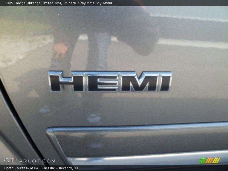 Mineral Gray Metallic / Khaki 2005 Dodge Durango Limited 4x4